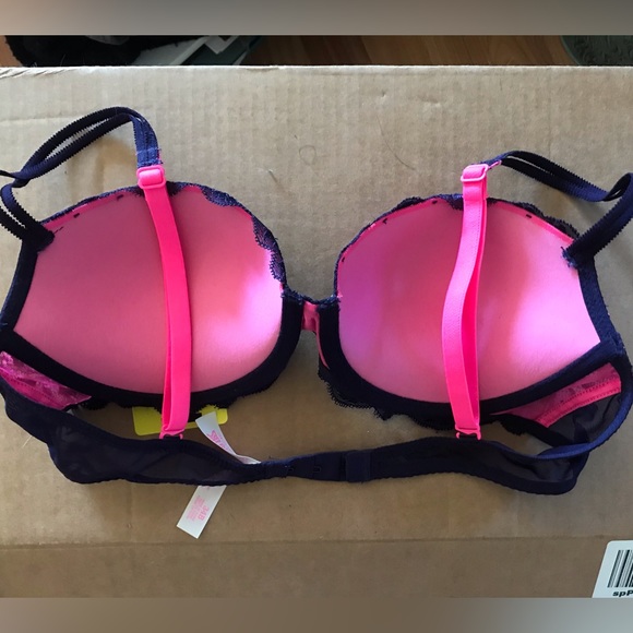 NWOT Victoria's Secret PINK Balconette Bra - Picture 11 of 11